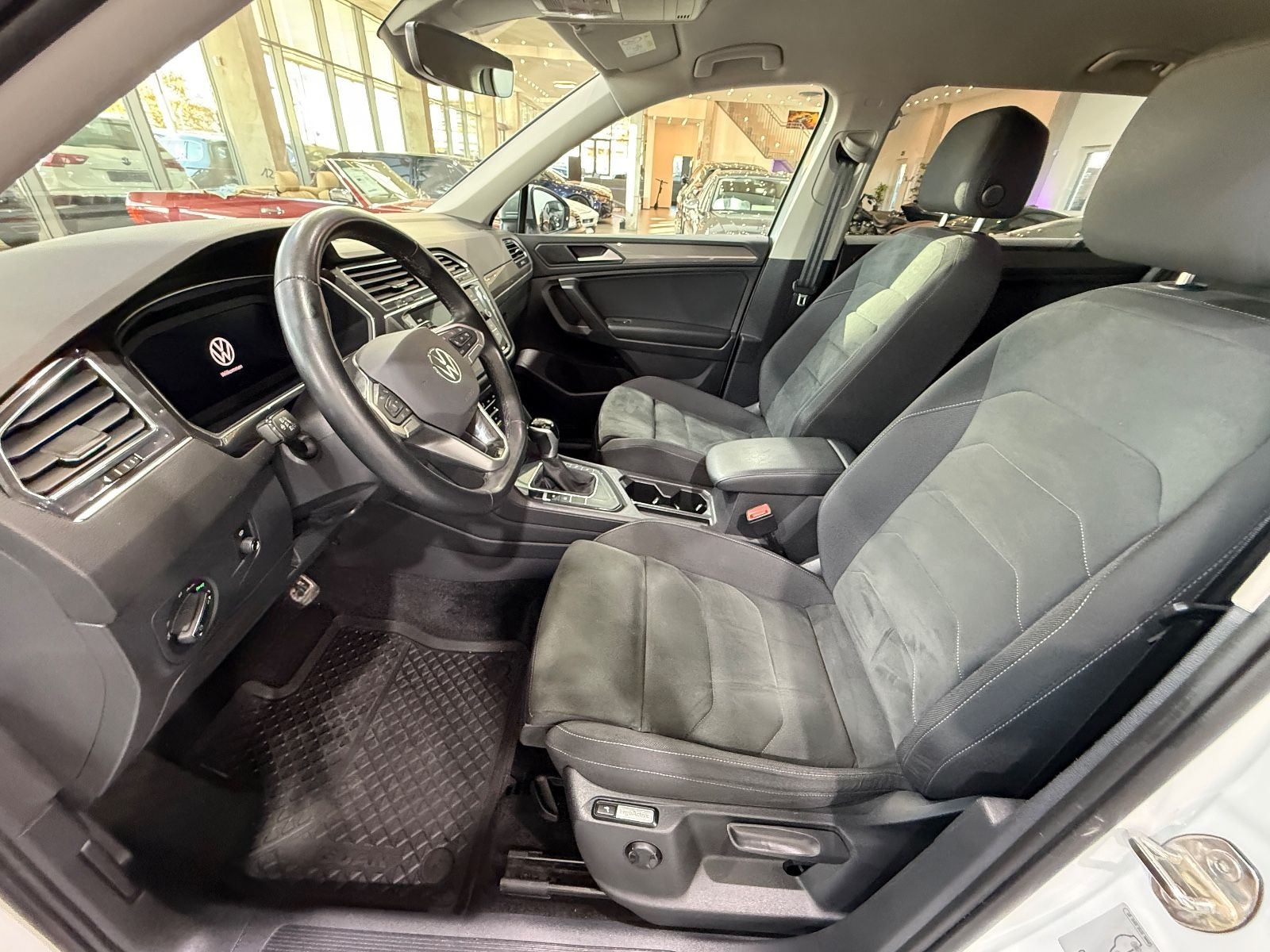 Volkswagen Tiguan Allspace Life*IQ LED*HUD*Virtual*Ergo C.* foto 23