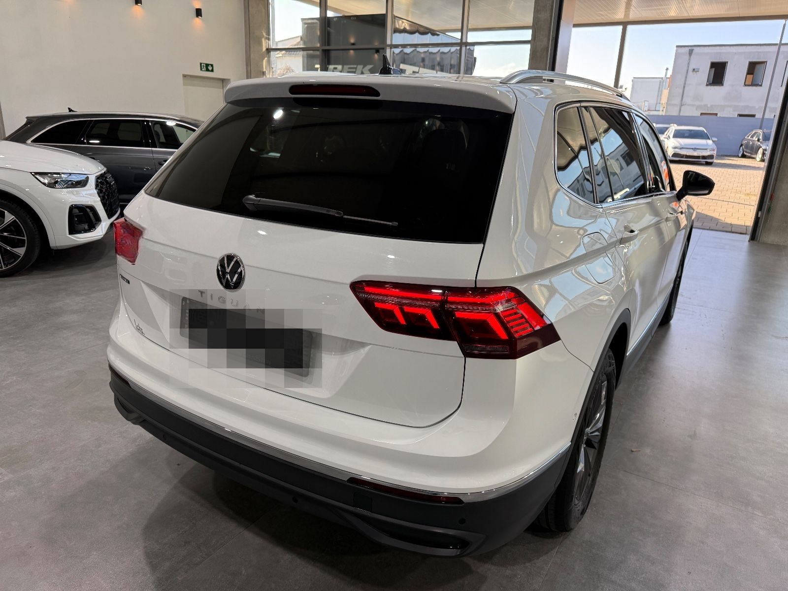 Volkswagen Tiguan Allspace Life*IQ LED*HUD*Virtual*Ergo C.* foto 7