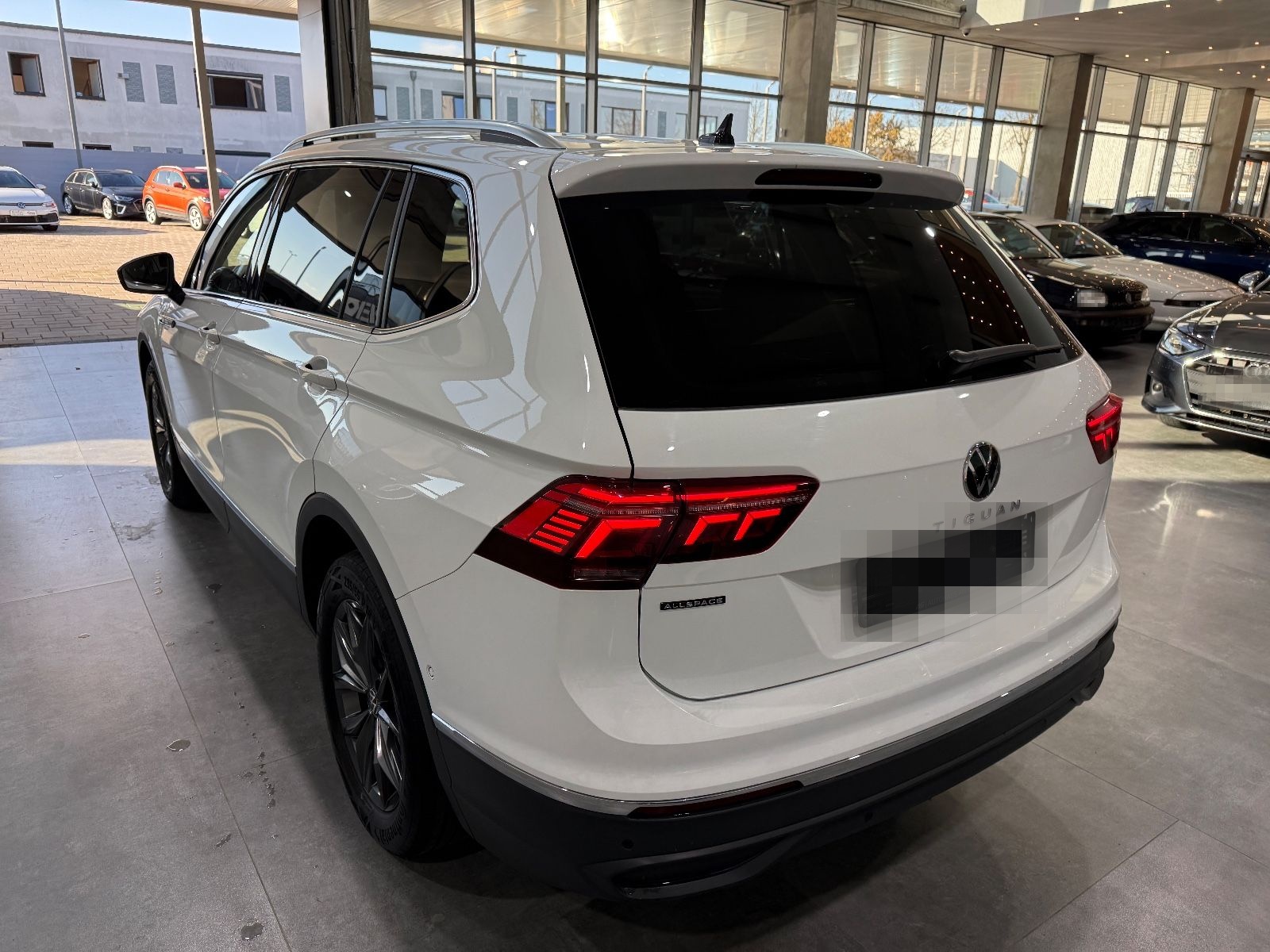 Volkswagen Tiguan Allspace Life*IQ LED*HUD*Virtual*Ergo C.* foto 9