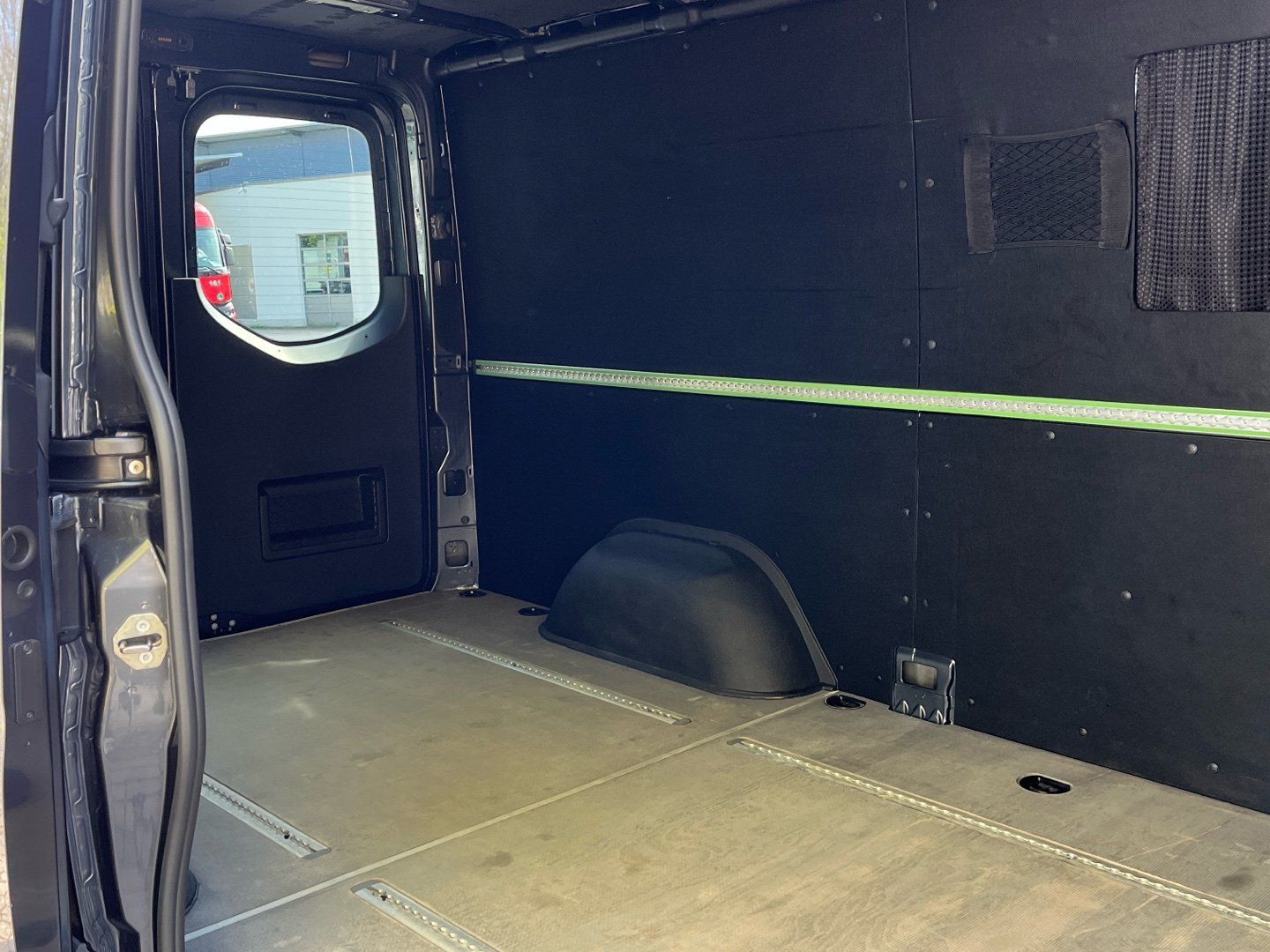 Mercedes-Benz Sprinter 319 CDI KA L2H1 Distr Standh AHK2,8t 9G foto 15