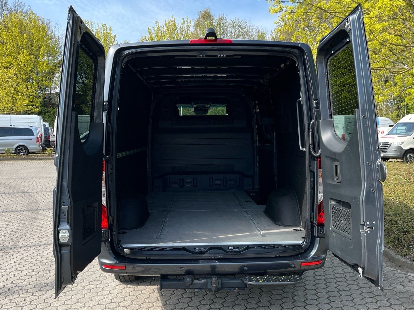 Mercedes-Benz Sprinter 319 CDI KA L2H1 Distr Standh AHK2,8t 9G foto 17