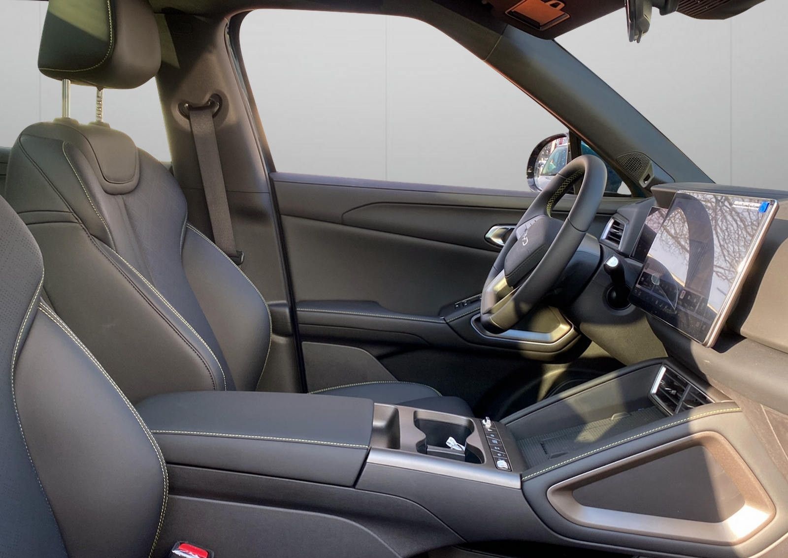 BYD ATTO 2 DM-i Boost !!! bis 4500€ E-Prämie !!! foto 12