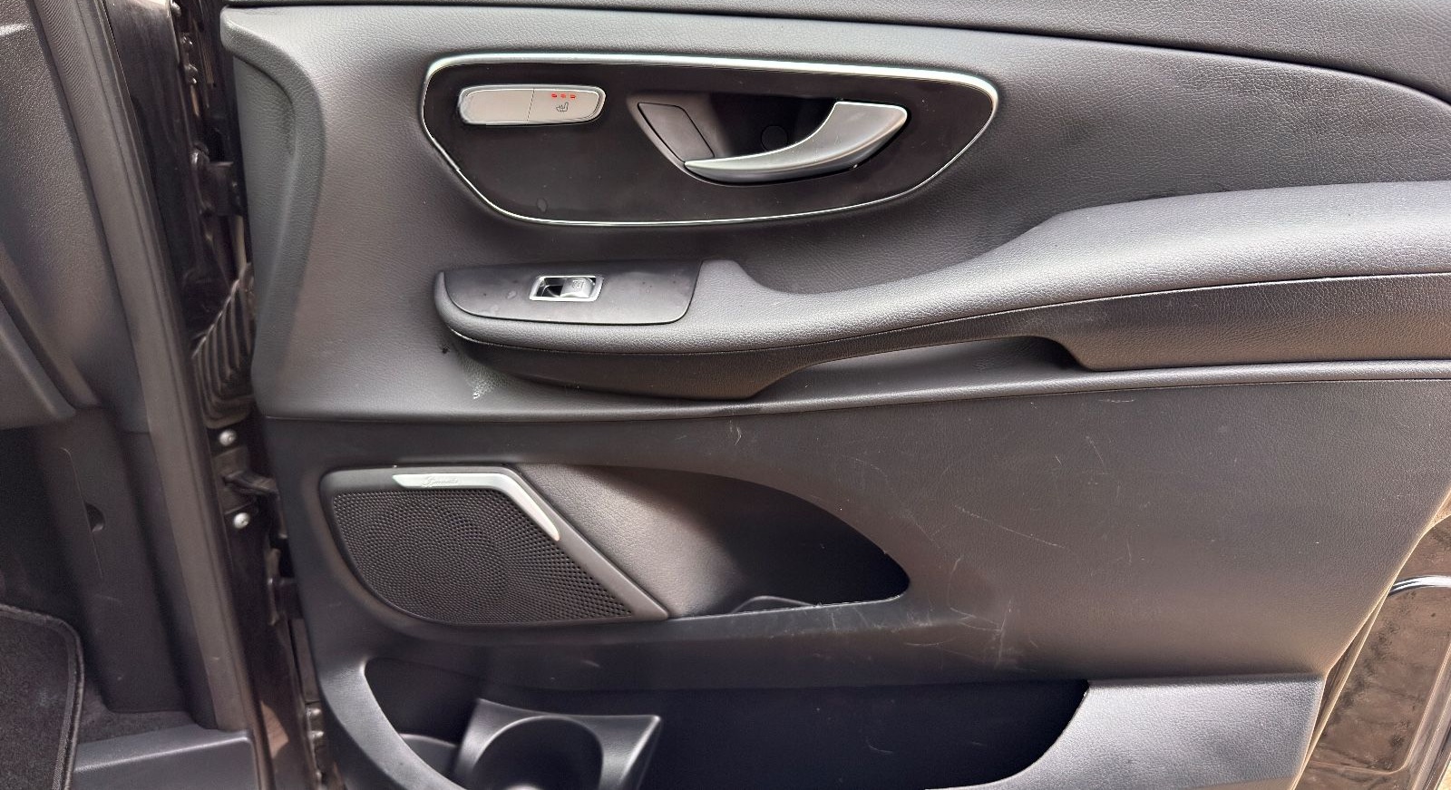 Mercedes-Benz V 250*AMG-LINE*LANG*4MATIC*360°*BURMESTER*TISCH* foto 21