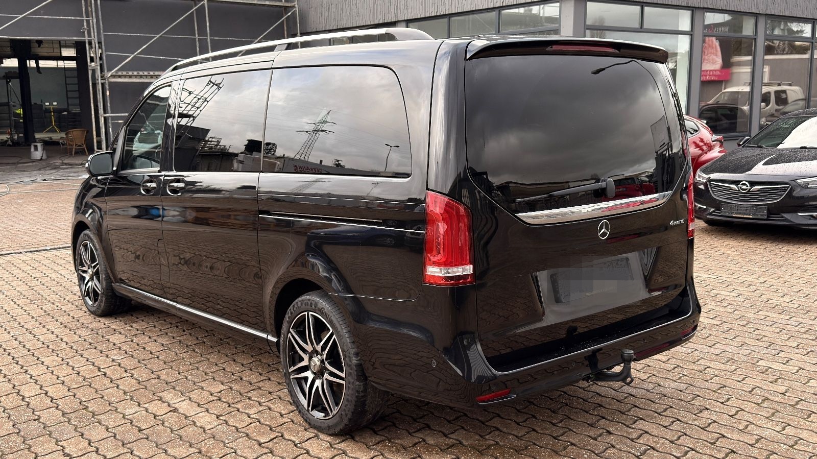 Mercedes-Benz V 250*AMG-LINE*LANG*4MATIC*360°*BURMESTER*TISCH* foto 10