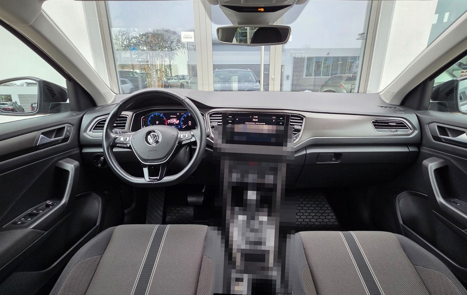 Volkswagen T-Roc Style 1.5 TSI DSG ACC/ Kamera/ Navi foto 13
