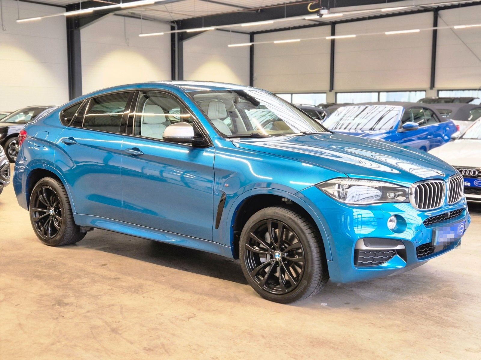 BMW X6 M50 d INDIVIDUAL FARBE+LEDER H&K 360CAM SOFTC foto 3