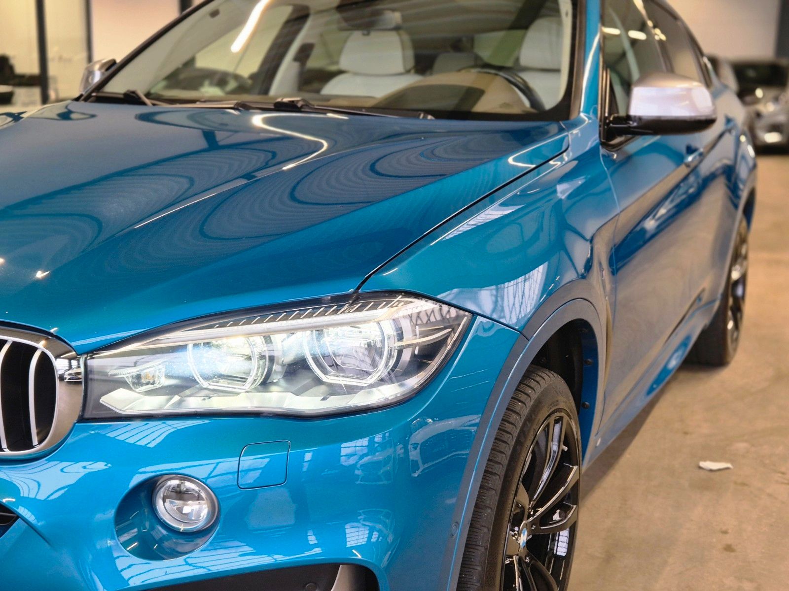 BMW X6 M50 d INDIVIDUAL FARBE+LEDER H&K 360CAM SOFTC foto 22