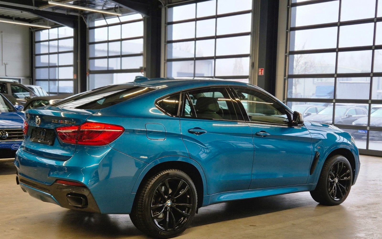 BMW X6 M50 d INDIVIDUAL FARBE+LEDER H&K 360CAM SOFTC foto 5