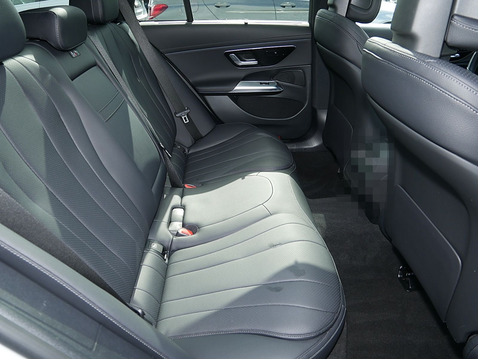 Mercedes-Benz E 300 de 4M T ALL-TERRAIN+AIRMATIC+SUPERSCREEN++ foto 6