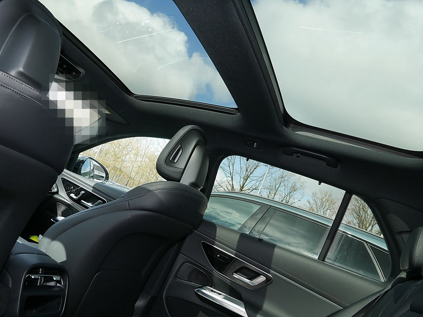 Mercedes-Benz E 300 de 4M T ALL-TERRAIN+AIRMATIC+SUPERSCREEN++ foto 8