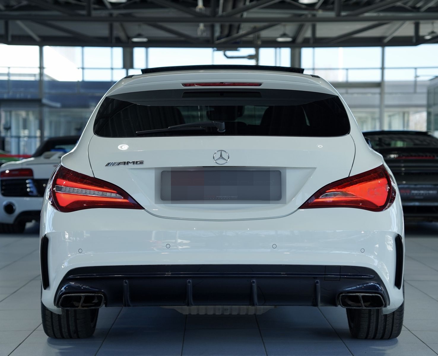 Mercedes-Benz CLA 45 AMG Shooting Brake 4M *19*Schale*S-Abgas foto 13