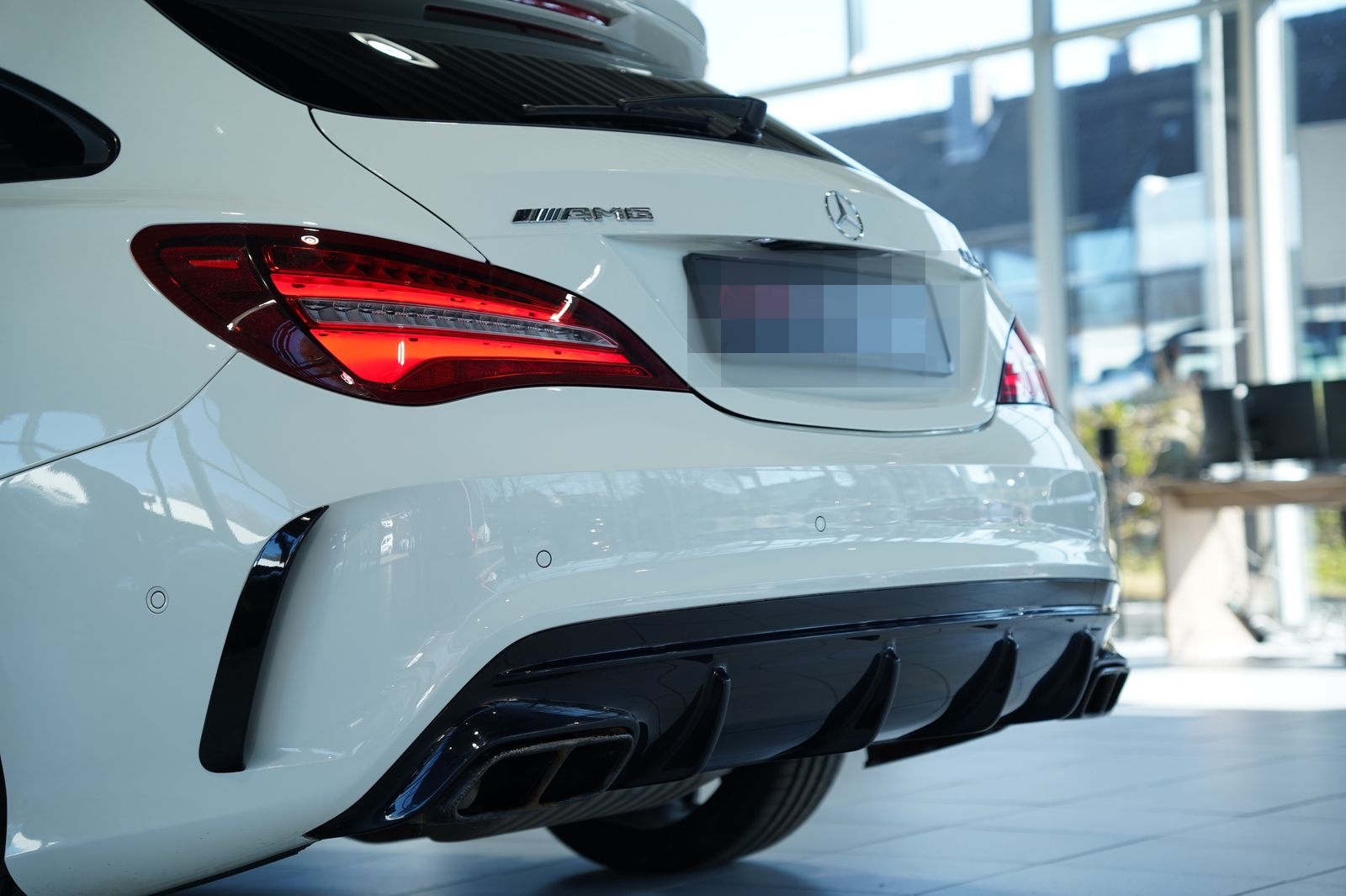 Mercedes-Benz CLA 45 AMG Shooting Brake 4M *19*Schale*S-Abgas foto 15