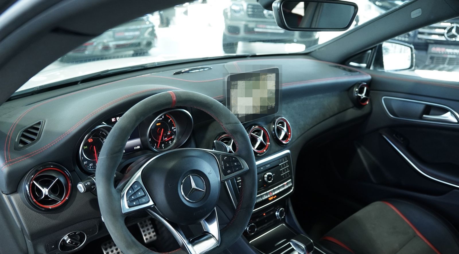 Mercedes-Benz CLA 45 AMG Shooting Brake 4M *19*Schale*S-Abgas foto 18