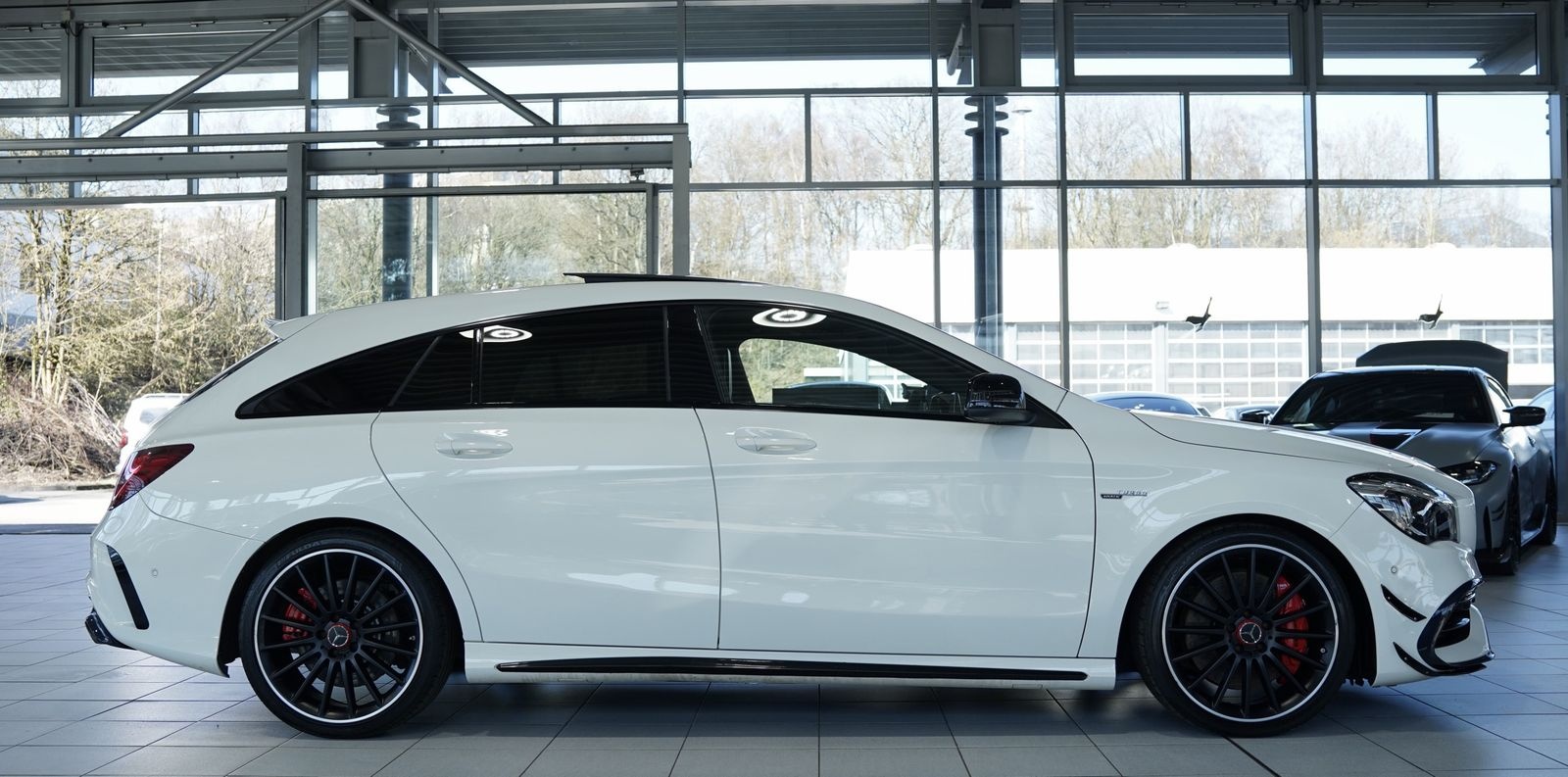 Mercedes-Benz CLA 45 AMG Shooting Brake 4M *19*Schale*S-Abgas foto 5