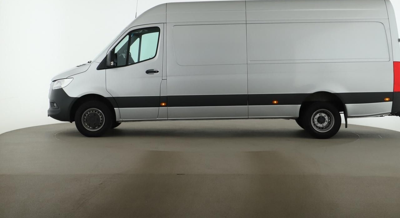 Mercedes-Benz Sprinter 517 CDI Kasten Lang Hoch L3H2 MBUX AHK foto 4