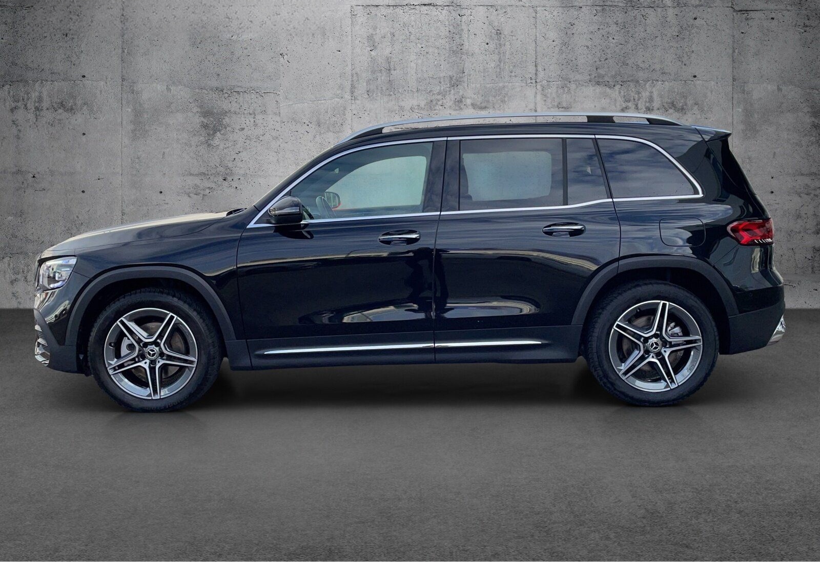 Mercedes-Benz GLB 250 4M AMG+DISTRO+PANO+STHZ+KAMERA+MLEDNavi foto 8