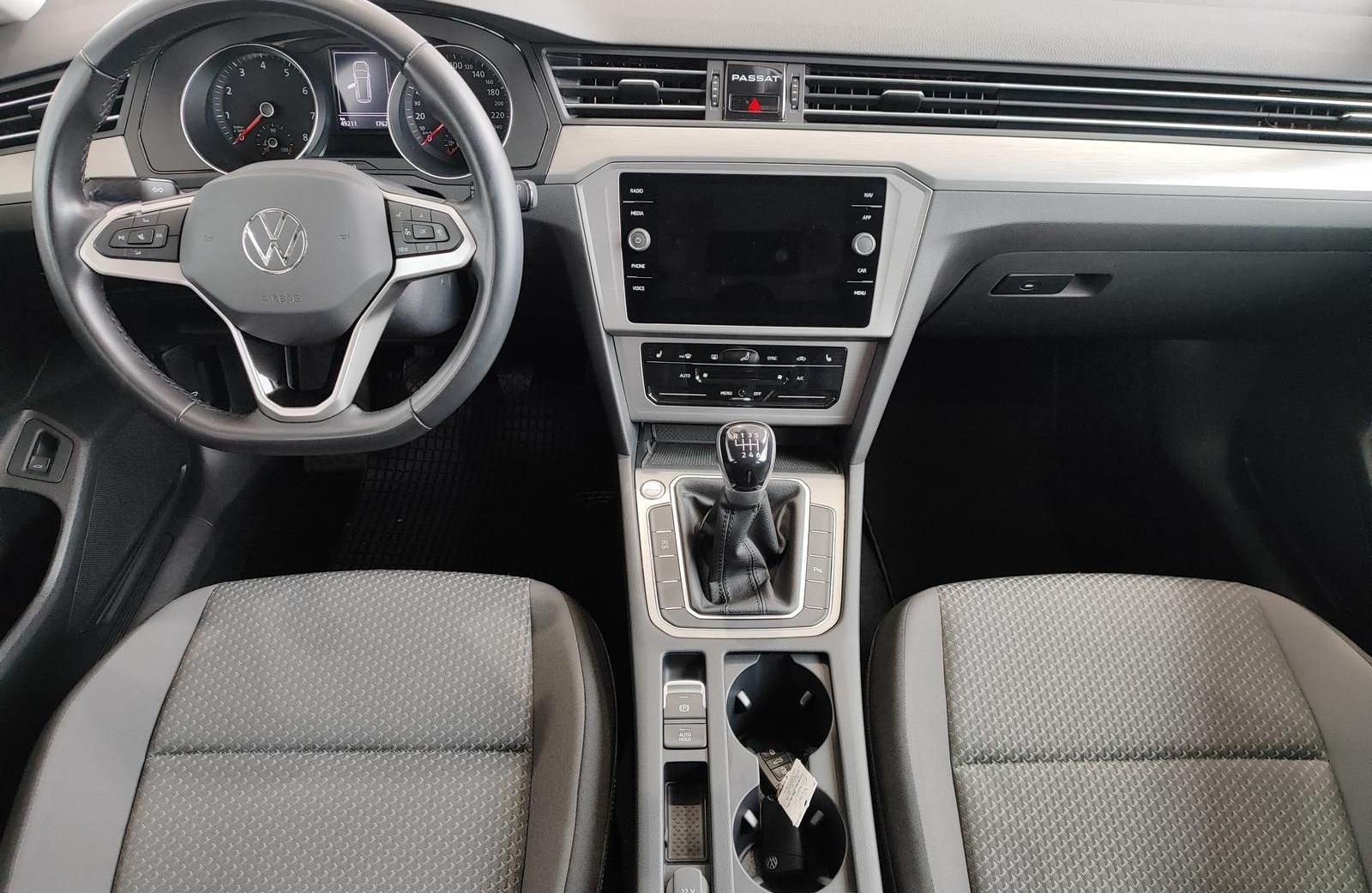 Volkswagen Passat Variant 1.5 TSI Conceptline LED|Navi|RFK foto 10