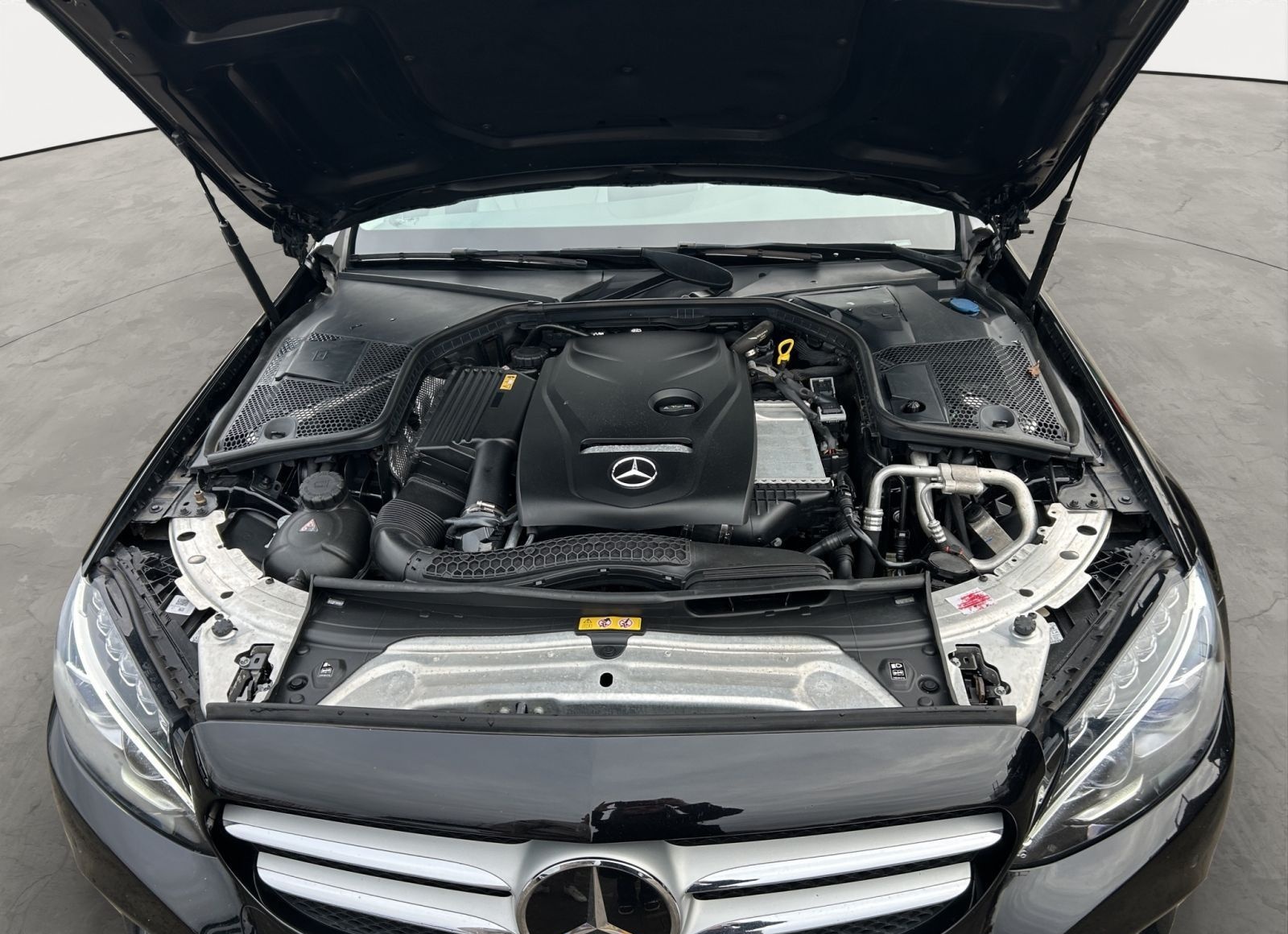 Mercedes-Benz C 250 7G-T Avantgarde Thermatic Artico LED Light foto 17