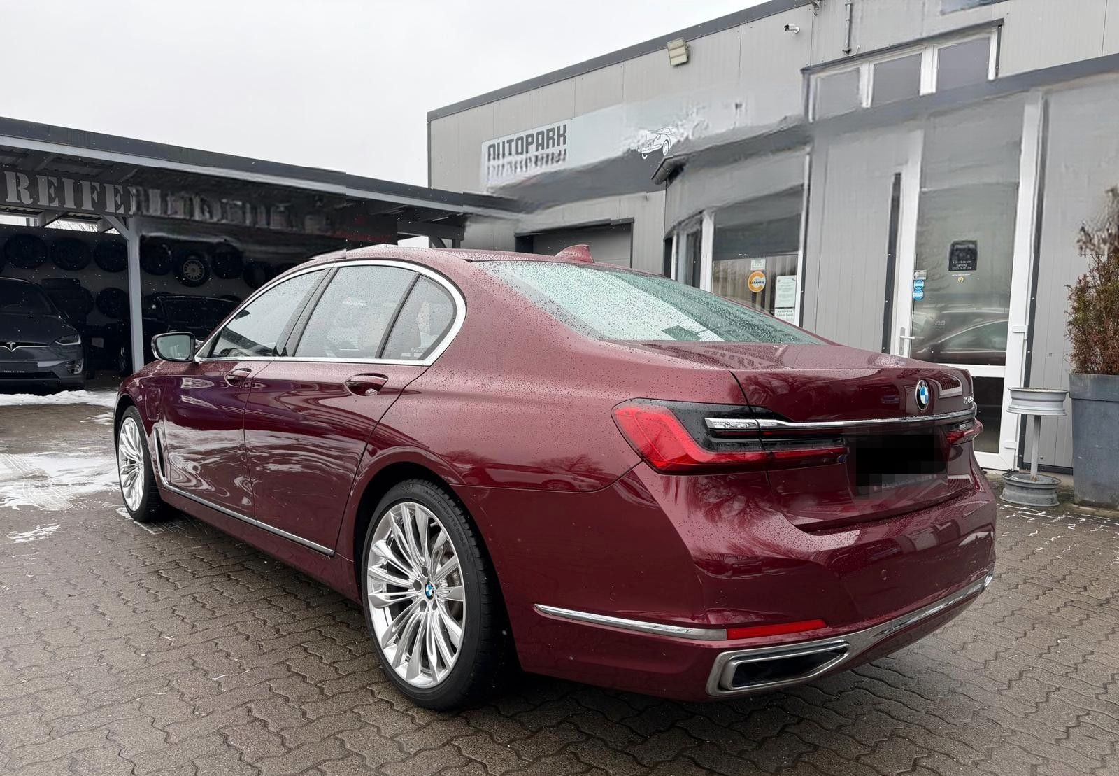 BMW 745e LASER°INDIVIDUAL°MEMORY°HUD°LEDER°ELSSD°SH! foto 6