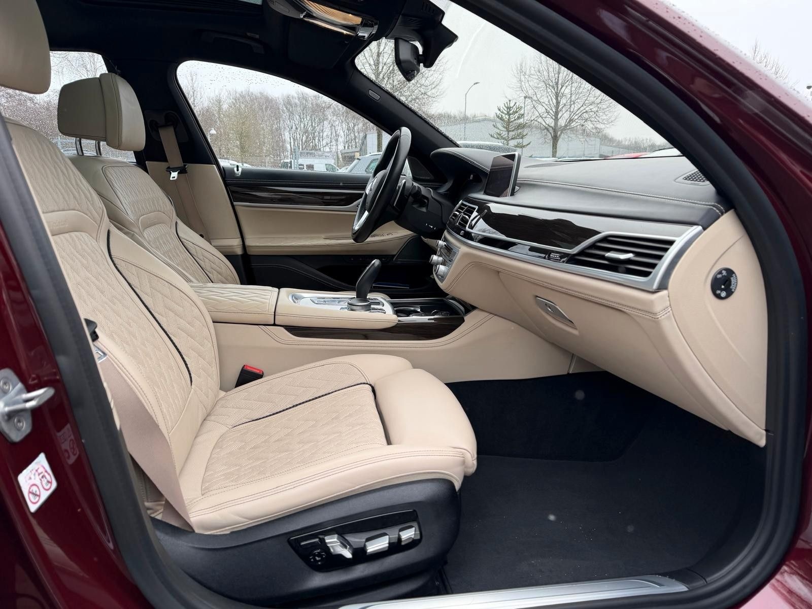 BMW 745e LASER°INDIVIDUAL°MEMORY°HUD°LEDER°ELSSD°SH! foto 10