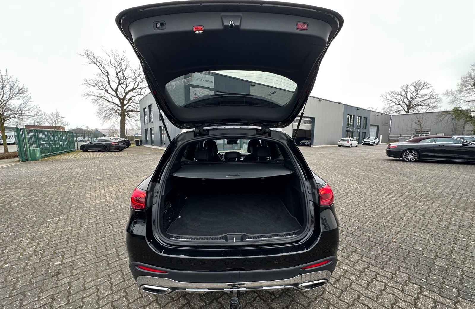 Mercedes-Benz GLC 220 d 4M AMG Line Distro Kamera Memory AHK foto 7