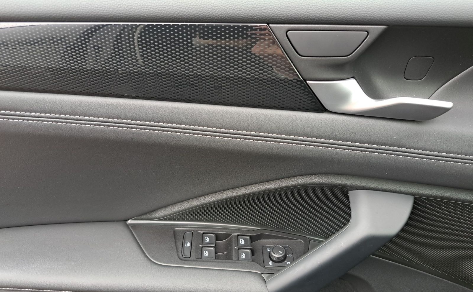 Volkswagen Tiguan Life 1.5 eTSI DSG AHK NAV APP ACC LED GJ- foto 17