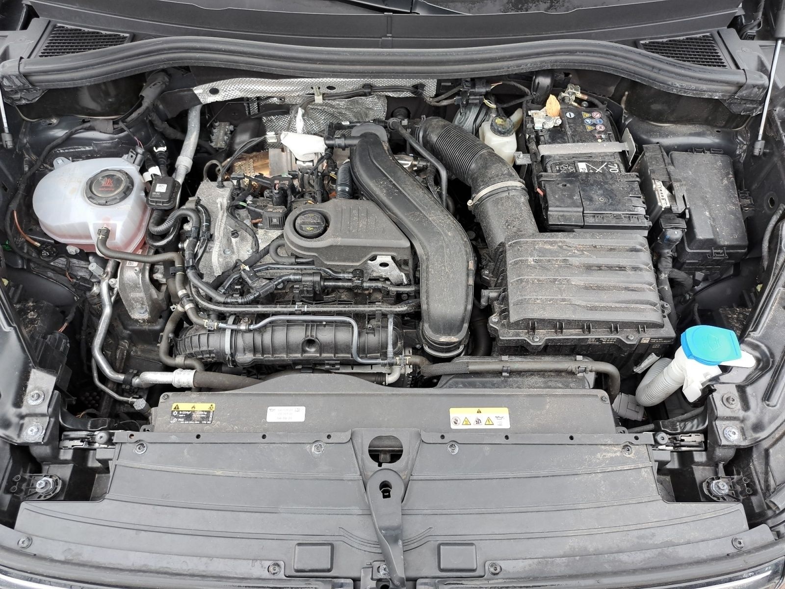 Volkswagen Tiguan Life 1.5 eTSI DSG AHK NAV APP ACC LED GJ- foto 24