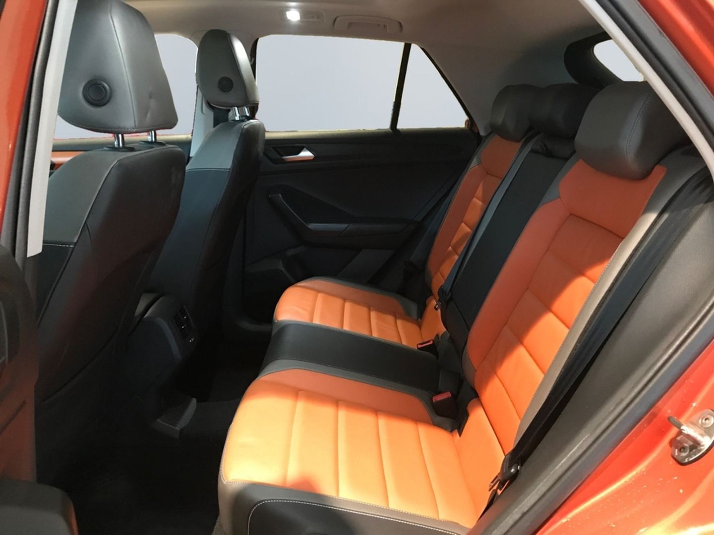 Volkswagen T-Roc 2.0 TDI 4M DSG Style *LED*AHK*Pano*Leder* foto 17