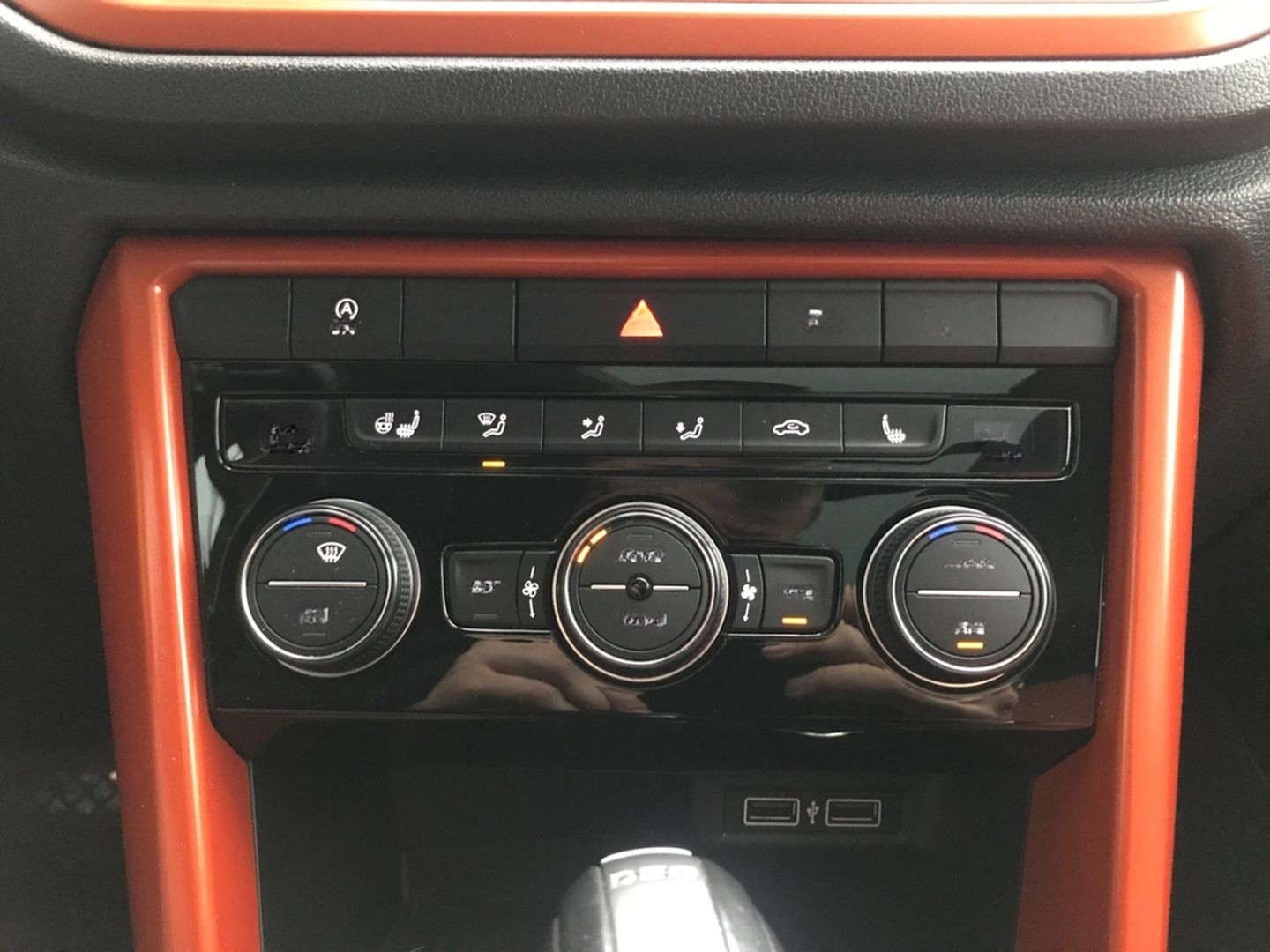 Volkswagen T-Roc 2.0 TDI 4M DSG Style *LED*AHK*Pano*Leder* foto 28