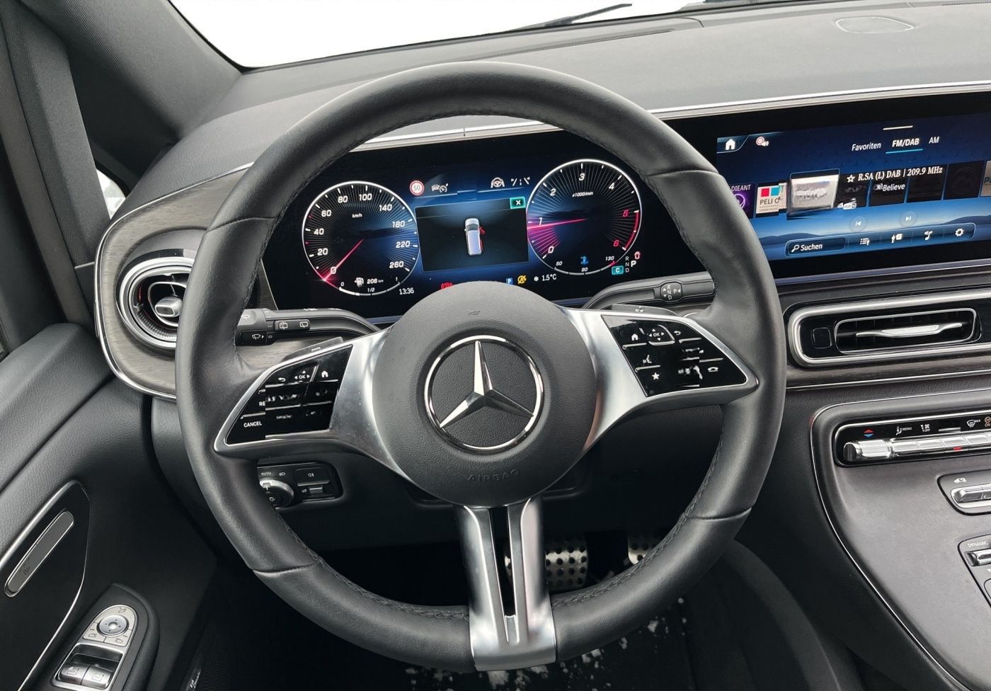 Mercedes-Benz V 250 d STYLE AMG Sound AHK Tisch Distr. Night foto 9