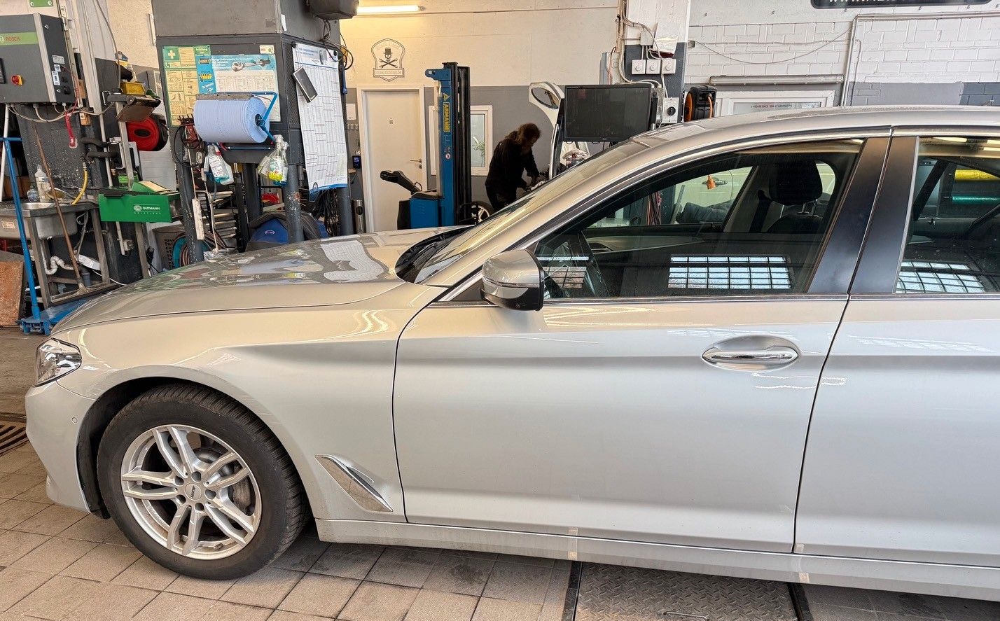 BMW 530i LED*360*ALU*1.Hand*8 Fach foto 7