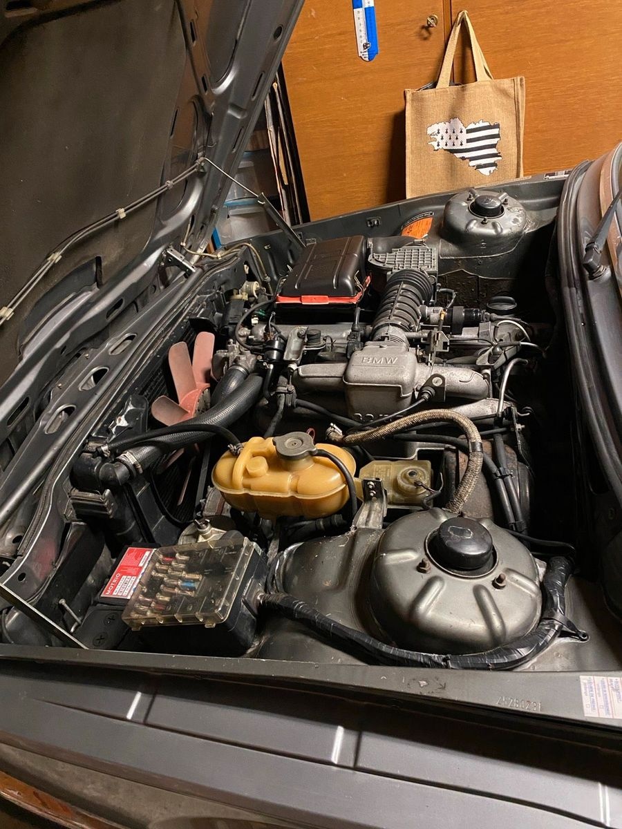 BMW M535i e12 foto 4