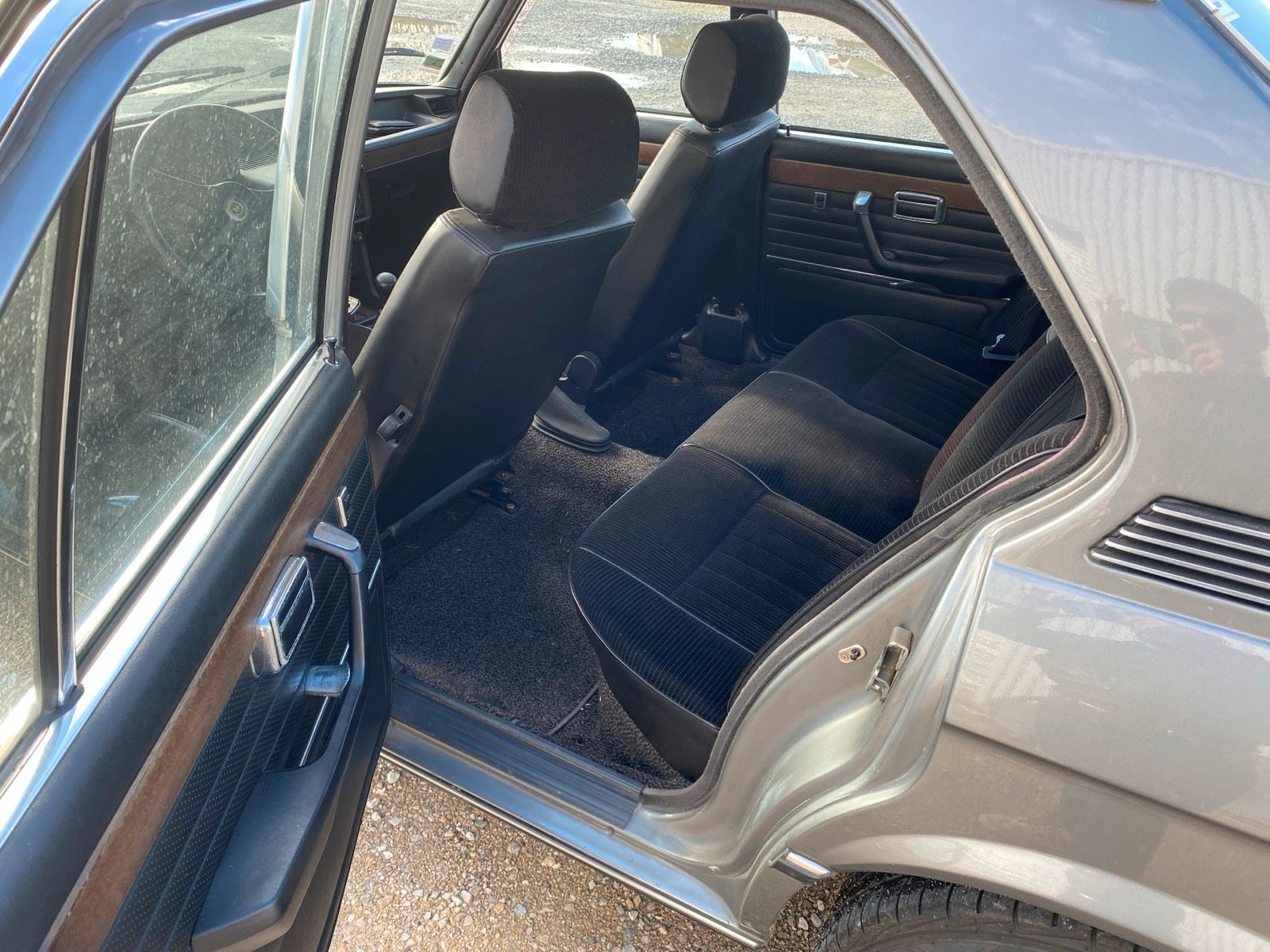 BMW M535i e12 foto 7