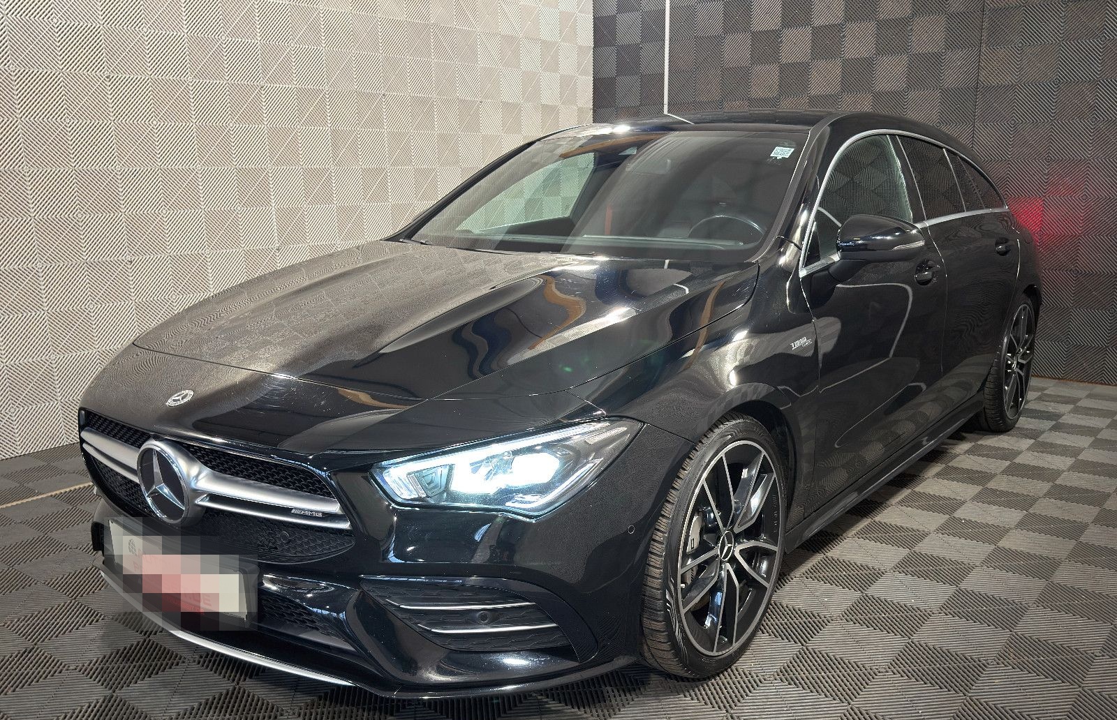 Mercedes-Benz CLA 35 AMG SB 4Ma.*LED*AHK-ACC-R.KAM-MBUX-SHZ-19 foto 2