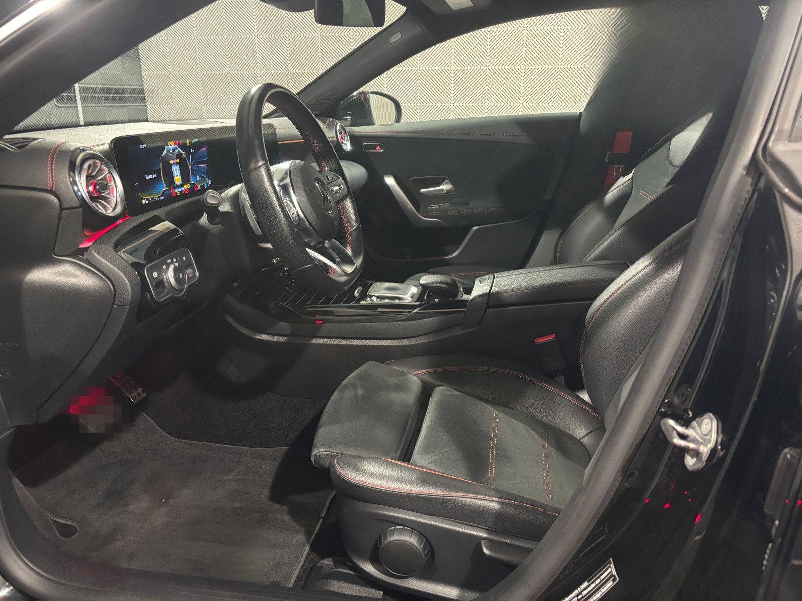 Mercedes-Benz CLA 35 AMG SB 4Ma.*LED*AHK-ACC-R.KAM-MBUX-SHZ-19 foto 19