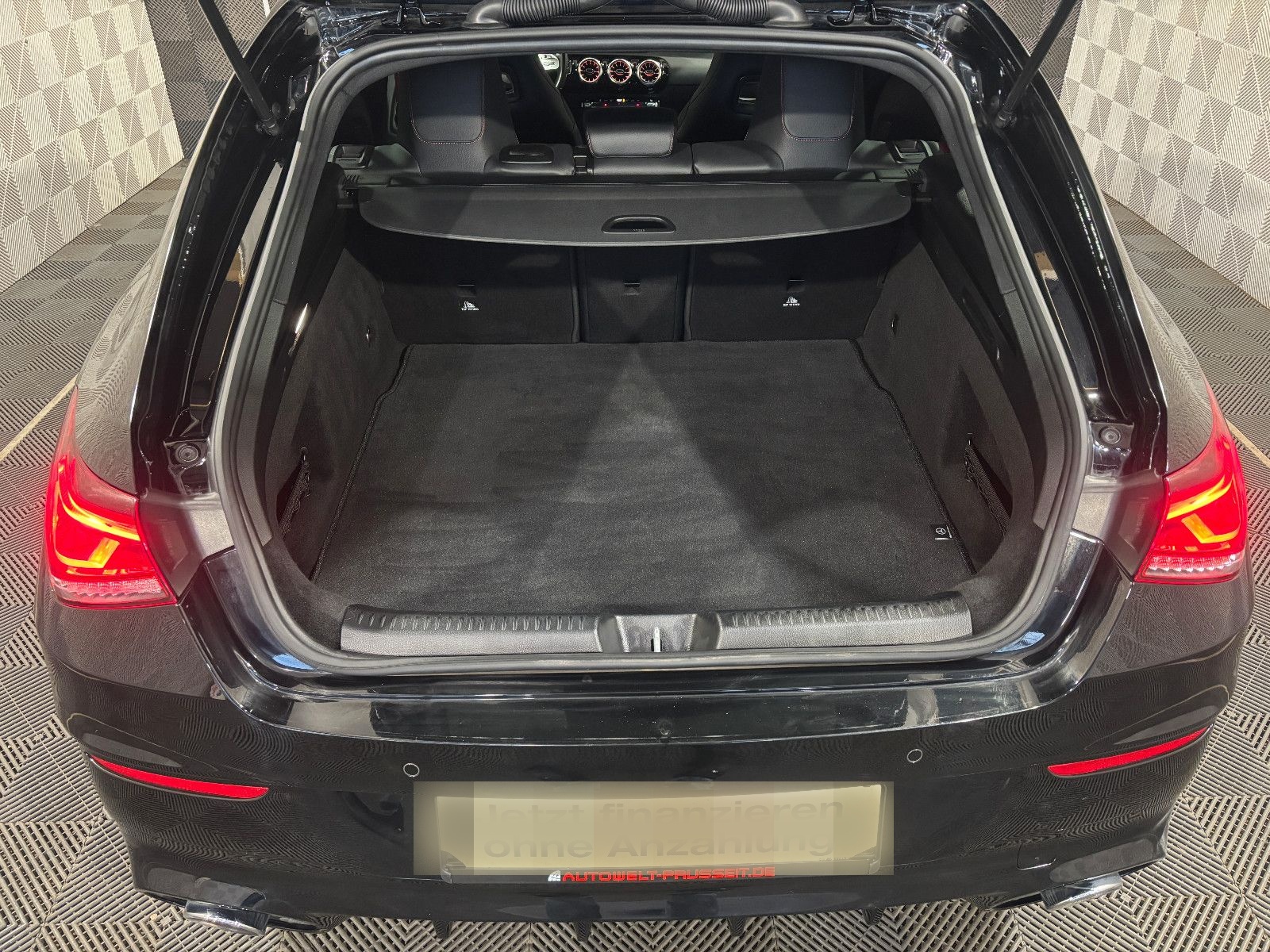 Mercedes-Benz CLA 35 AMG SB 4Ma.*LED*AHK-ACC-R.KAM-MBUX-SHZ-19 foto 5