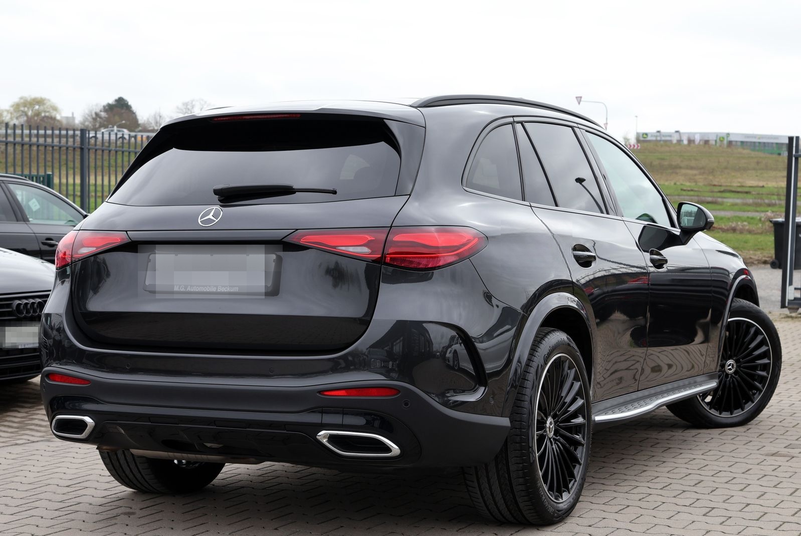 Mercedes-Benz GLC 300 d 4Matic AMG Line - PANO / BURMESTER foto 14
