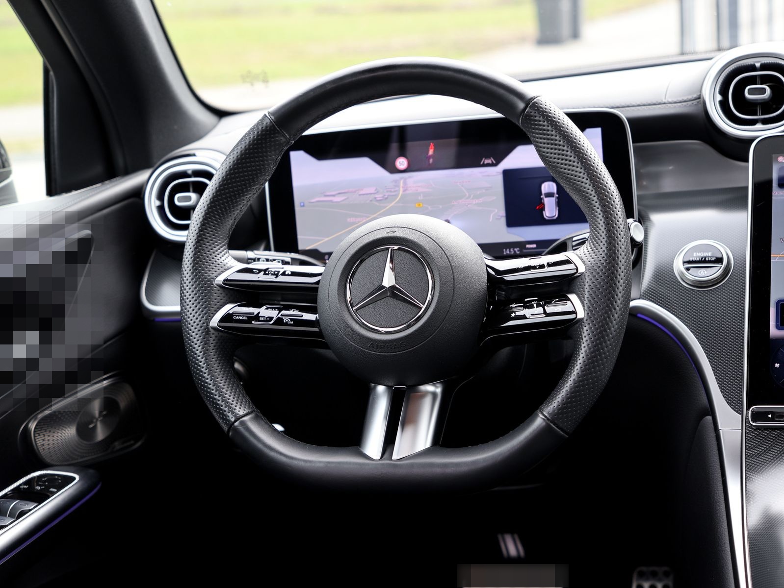 Mercedes-Benz GLC 300 d 4Matic AMG Line - PANO / BURMESTER foto 24