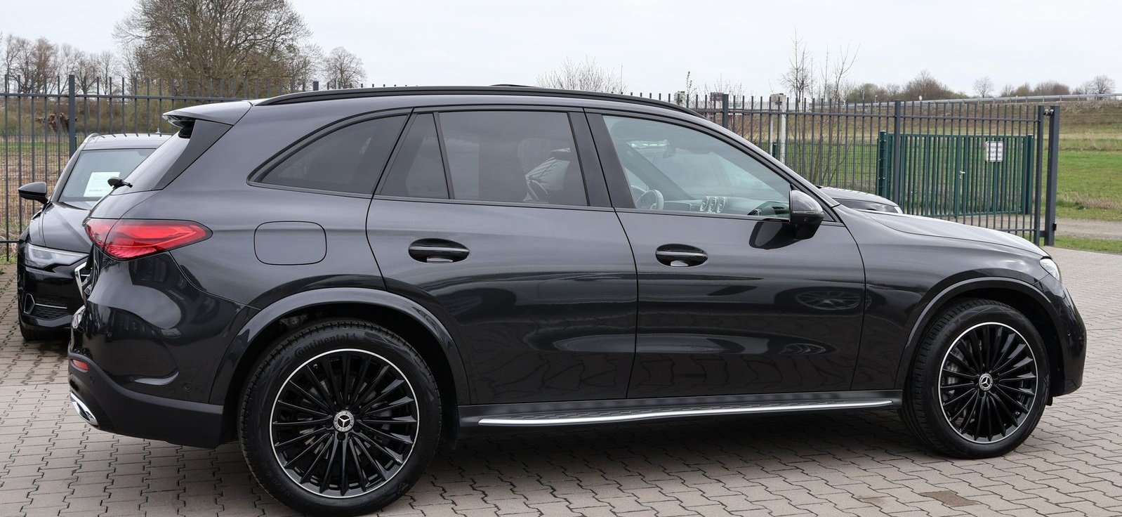 Mercedes-Benz GLC 300 d 4Matic AMG Line - PANO / BURMESTER foto 7