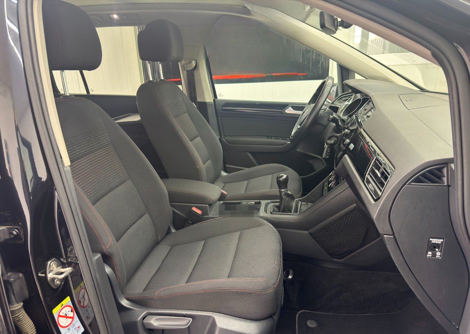 Volkswagen Touran 1.4 TSI Sound LED*Pano*BMT foto 24