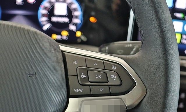 Volkswagen Golf VIII Life 1.5TSI NAVI+LED+ACC+AMBIENTE+MFL- foto 18