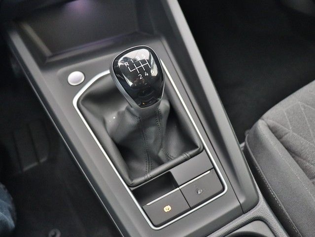 Volkswagen Golf VIII Life 1.5TSI NAVI+LED+ACC+AMBIENTE+MFL- foto 23