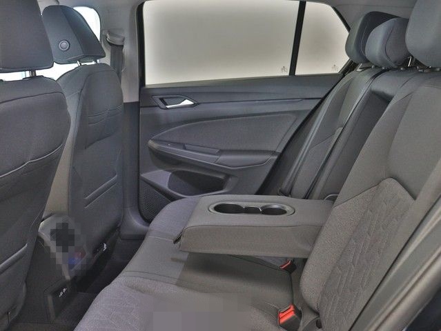 Volkswagen Golf VIII Life 1.5TSI NAVI+LED+ACC+AMBIENTE+MFL- foto 24
