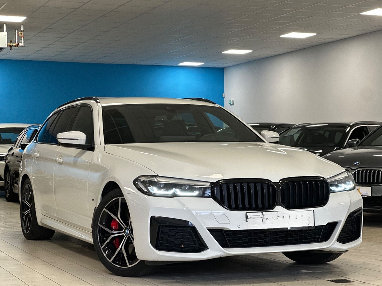 BMW 530i/Aut/LCPProf/Navi/AHK/Park&DrivAss/M-Sport foto 25