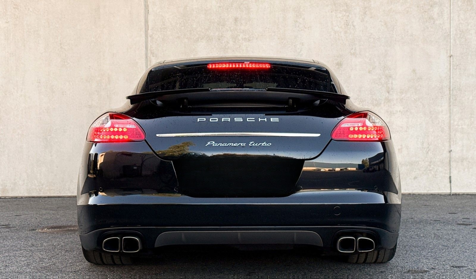 Porsche Panamera Turbo foto 7