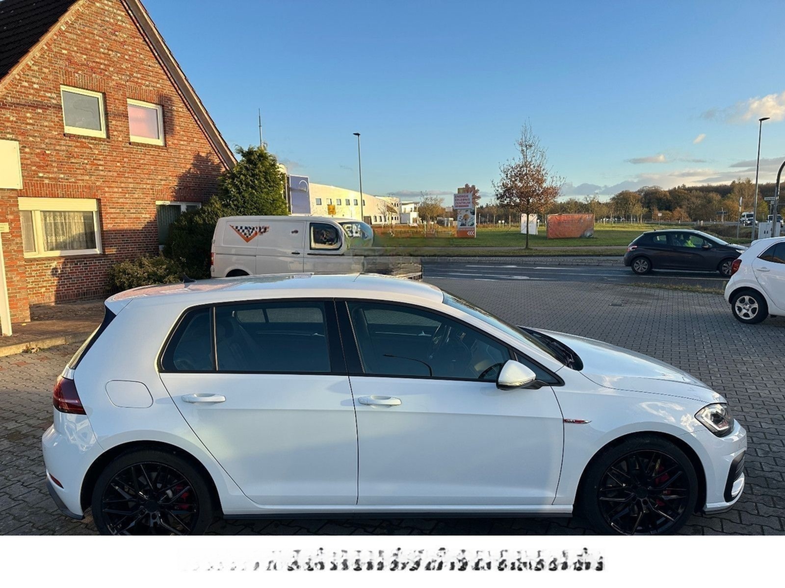 Volkswagen Golf Lim. GTI Performance 245 PS*DSG*SHZ*LED* foto 8