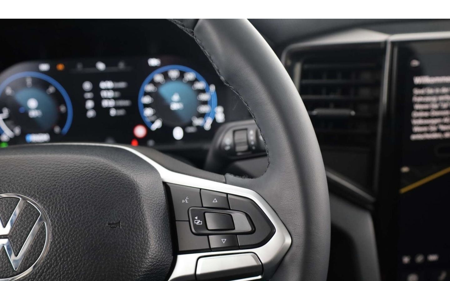 Volkswagen Amarok 2.0 TDI 4Motion Life DC foto 16