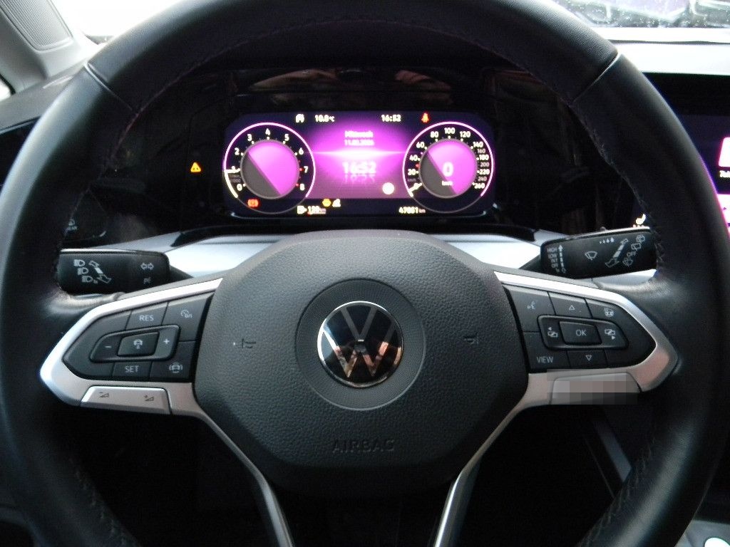 Volkswagen Golf VIII Lim. Life 1,5 TSI 6 GANG KAMERA foto 21