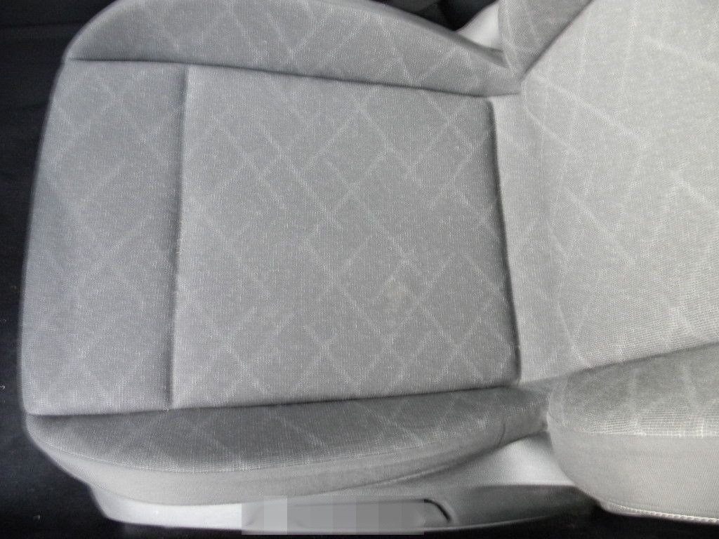 Volkswagen Golf VIII Lim. Life 1,5 TSI 6 GANG KAMERA foto 9