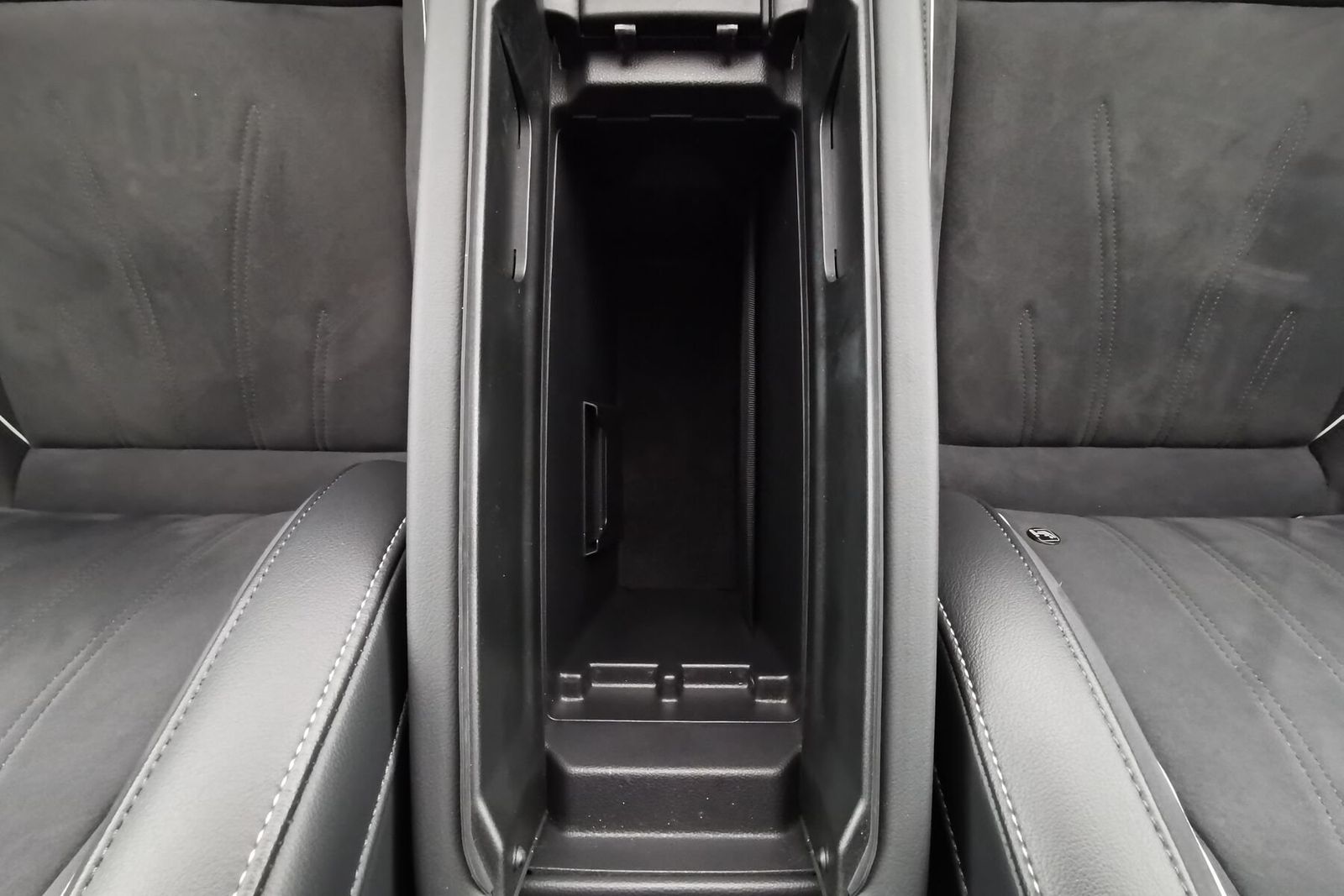 Volkswagen Passat 2.0 TDI Business IQ.DRIVE|AreaView|SH|AHK foto 14